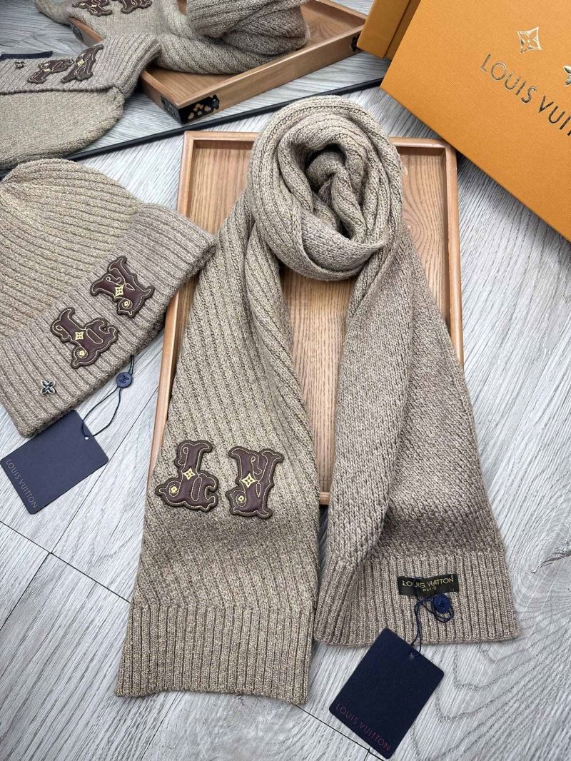 Louis Vuitton Caps Scarfs